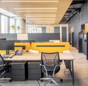 南宁办公室员工办公区装修设计实图-每日推荐