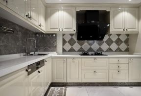 南宁120平法式风格家庭厨房装修设计