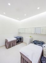 广州现代美容院房间室内装修设计图