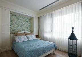 上海美式两室一厅卧室壁纸装修图片