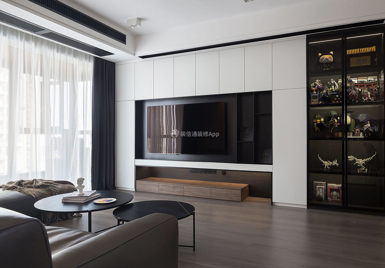 110平新房客厅电视墙柜装修设计实景图