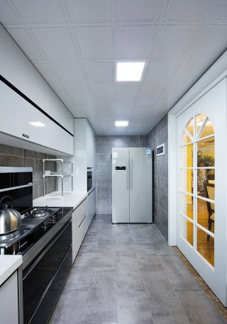 现代风格大户型厨房吊顶设计效果图