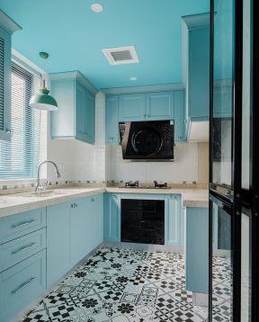 新房装修厨房蓝色橱柜设计效果图