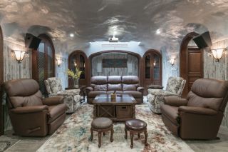 美式别墅家庭影院沙发装修设计图片