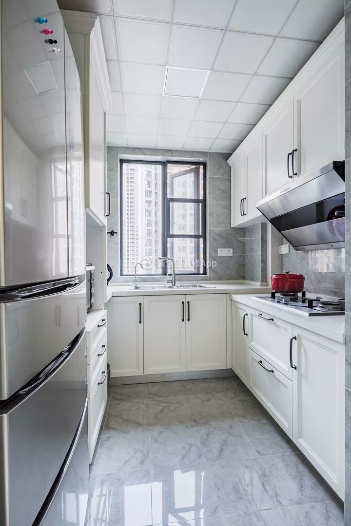 家装效果图 欧式 90平米欧式风格厨房天花板装修效果图大全 提供者