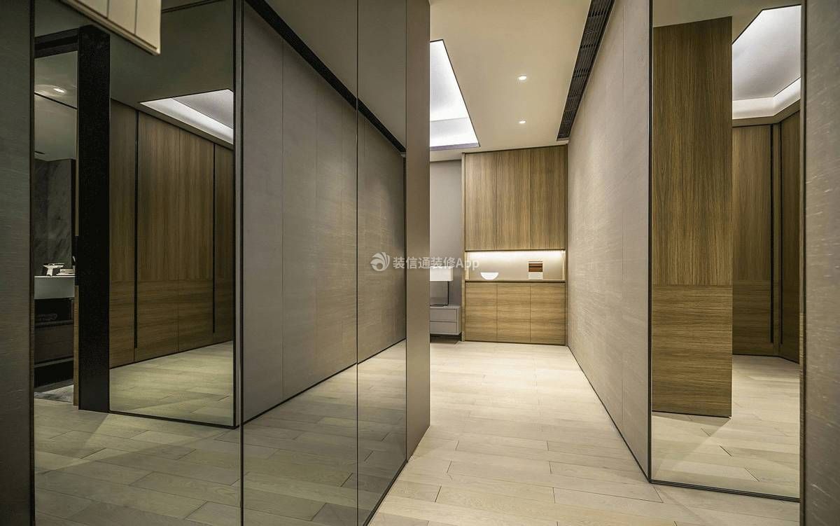 现代简约风格走廊镜面墙装修效果图