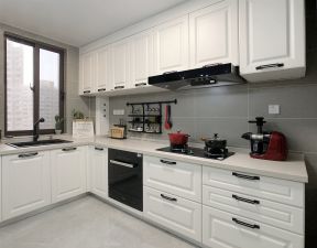 90平米现代风格厨房装修效果图赏析