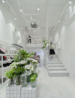 60平米现代自然风格花店装修案例