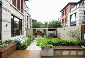 上海高档别墅庭院花园装修图片欣赏