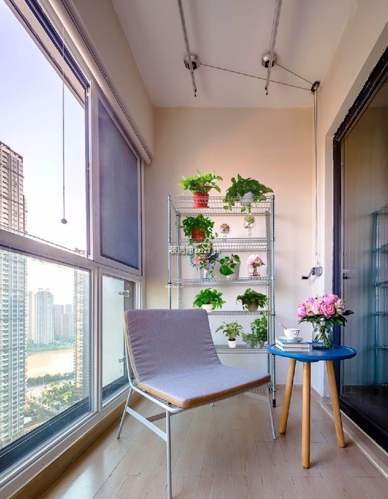 世茂福晟·钱隆尚品极简风格90平米二居室装修效果图案例