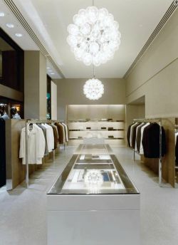 深圳高档服装店室内灯光设计装修图片_装信通网效果图