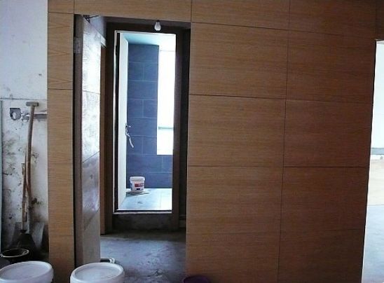 [巨富多安装饰]什么是卫生间暗门 卫生间暗门如何设计