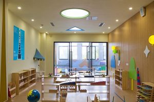 幼兒園室內(nèi)裝飾注意事項(xiàng)
