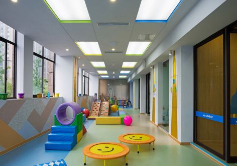 幼儿园现代风格500平米装修案例