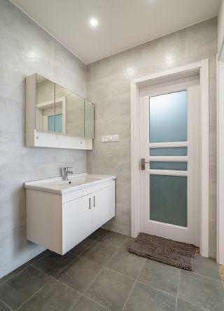 60平米两室一厅小户型卫生间洗手台图片