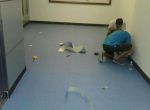 [上海凯石装饰公司]塑胶地板安装步骤 塑胶地板日常保养