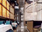 300平米高级轻奢风花园餐厅装修设计案例