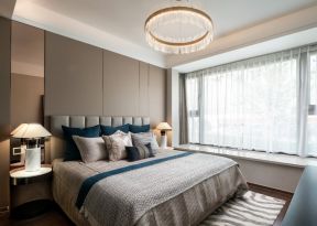 卧室飘窗设计 现代风格卧室效果图 现代风格卧室装修图