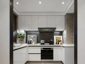 成都家庭厨房白色橱柜装修设计图