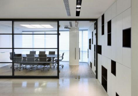 1200平米现代风格厂房办公室装修案例