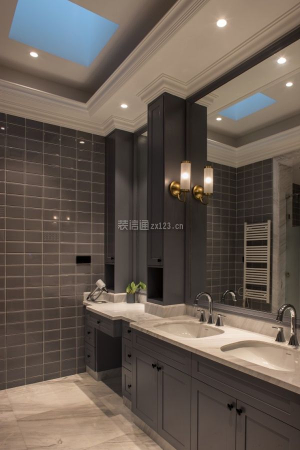 美式风格别墅卫浴间洗手台装修设计图