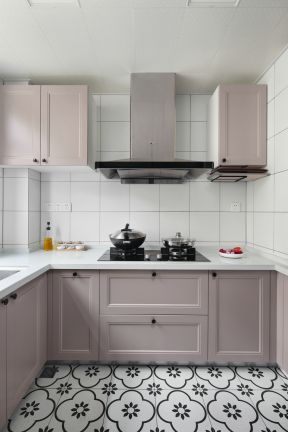 欧式风格厨房装修图 厨房地砖效果图
