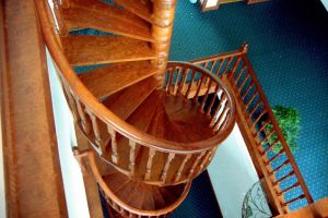 别墅楼梯设计安装