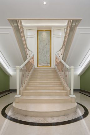 新古典风格别墅楼梯扶手装修效果图片