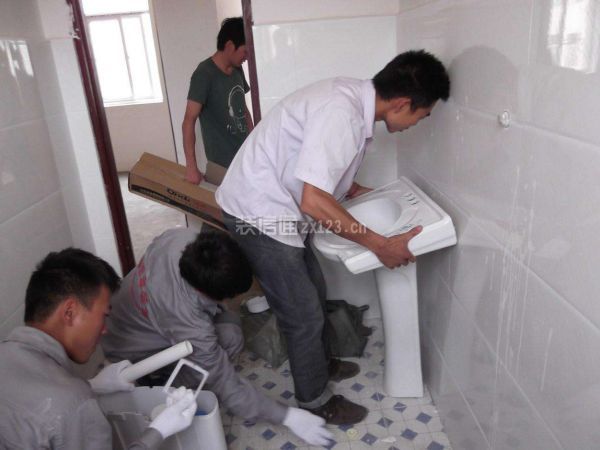 工人施工圖