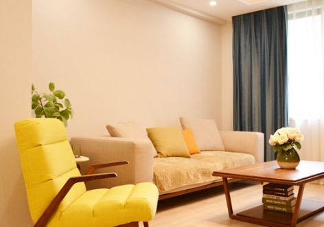 长江国际130平米三居室现代简约风格装修案例
