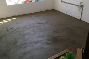 安装复合木地板