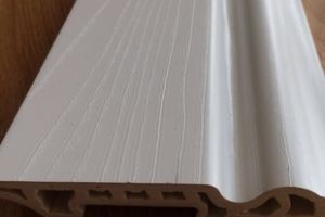 瓷砖压边条安装方法