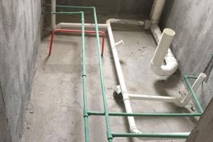 油漆不小心噴到車身上