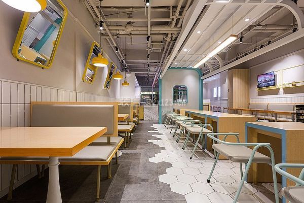 200平米餐厅走廊装修效果图案例