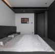 上海70平米房子现代风格卧室装修图