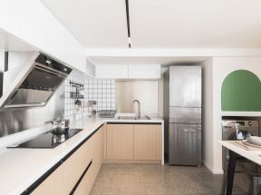 厨房橱柜效果图 家庭厨房装修效果图片 家庭厨房装修图