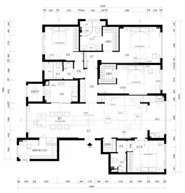 今天分享的是一套建筑面积为212平米的现代轻奢风大平层案例,房子的