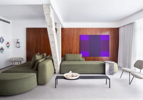 绿波廊109平米现代简约三居室装修案例