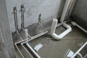 卫生间下水管安装