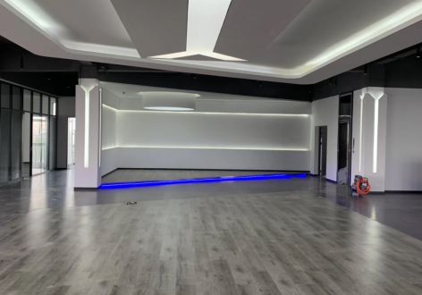 300平米现代企业展厅装修案例