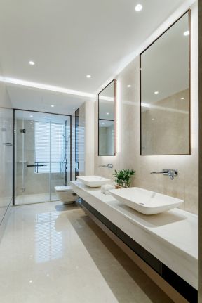 卫生间洗手台装修效果图 卫生间洗手台设计 卫生间镜子效果图