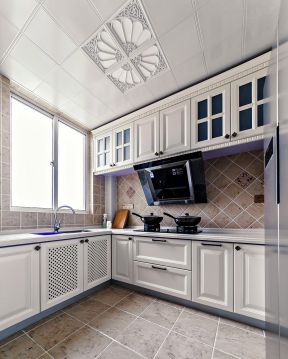 2021三室两厅厨房吊顶装修设计效果图  4196