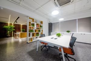 小型办公室装修方法
