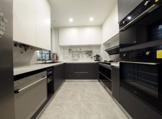大戶型家裝黑白簡約廚房設計效果圖片