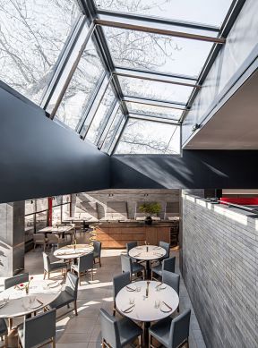 饭店餐厅玻璃吊顶装潢设计效果图