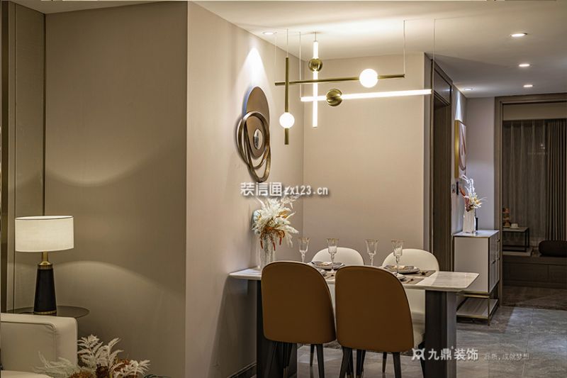 金都海尚国际奢华风格120平米四居室装修案例