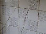 [武汉宜美装饰]瓷砖开裂了怎么办 瓷砖开裂原因及处理办法