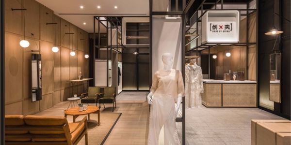 女装专卖店现代风格180㎡设计方案