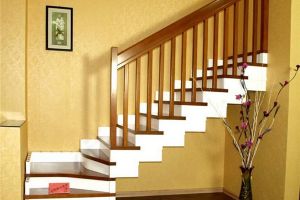 家装楼梯踏步宽度
