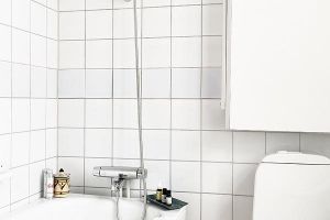 [洛阳琅天装饰公司]浴室装修有哪些技巧可以借鉴